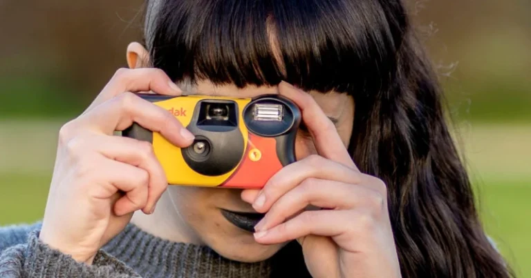 best-disposable-cameras-featured-image-800x420